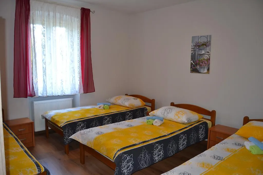 Apartment Jakov Kršan